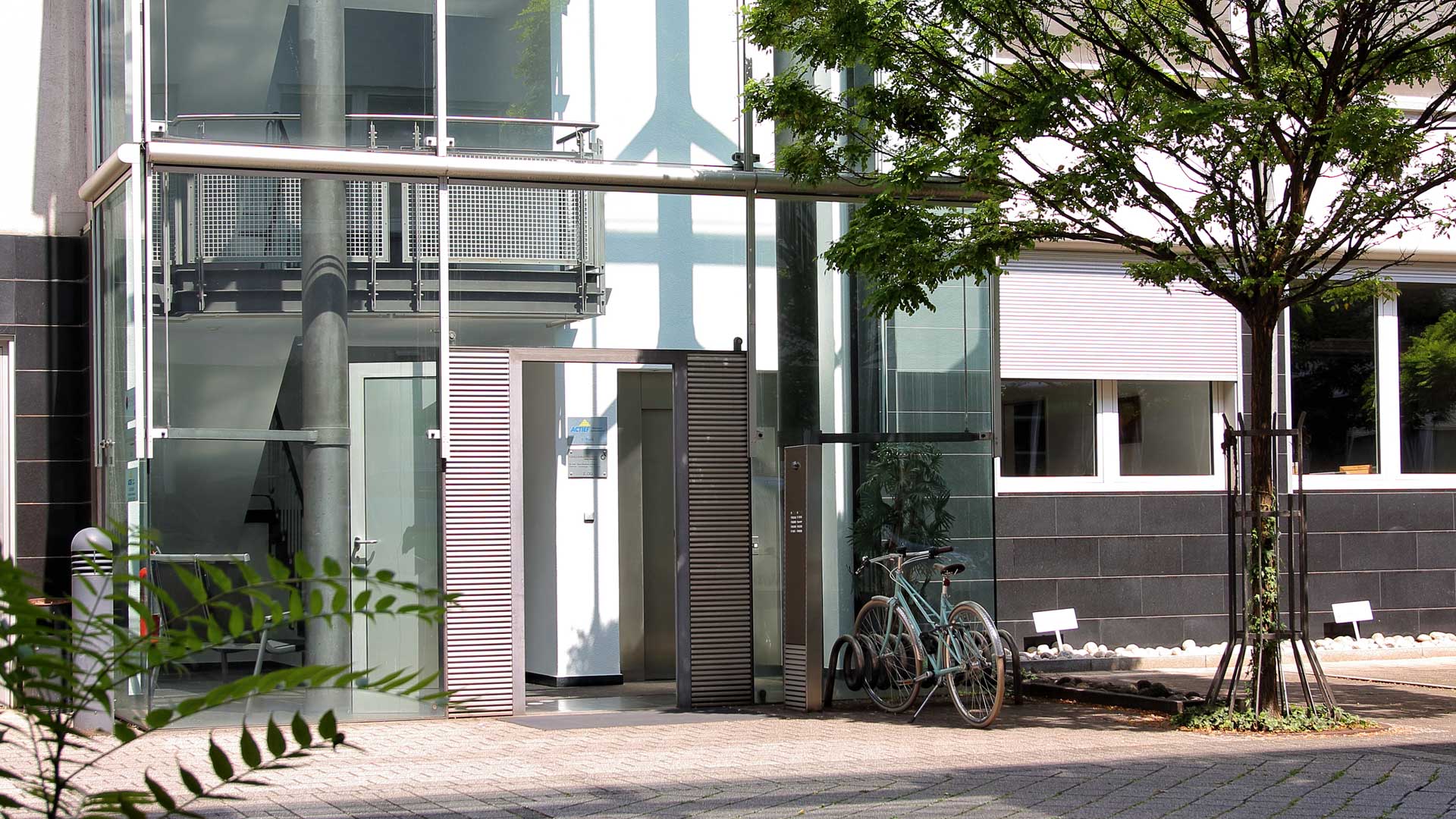 Kardiocentrum Frankfurt Praxis Offenbach, Luisenstraße, Eingangsbereich